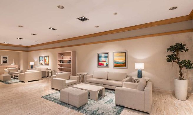 Sesimbra Oceanfront Hotel Lobby