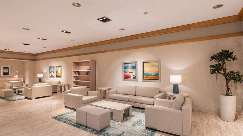 Sesimbra Oceanfront Hotel Lobby. Images powered by <a href="https://iceportal.shijigroup.com" target="_blank" rel="noopener">Ice Portal</a>.