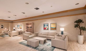 Sesimbra Oceanfront Hotel