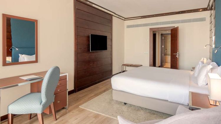 Sesimbra Oceanfront Hotel Suite