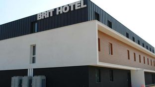 Brit Hotel Vannes-Theix