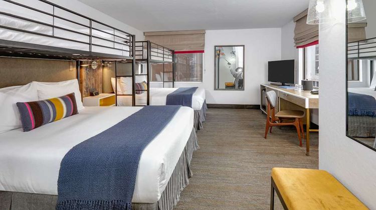Hotel Becket, BW Signature Collection Room