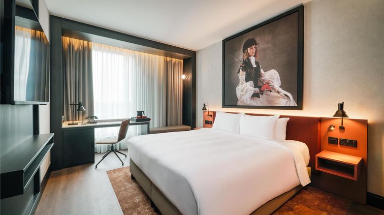 <b>Radisson RED Galway Room</b>. Images powered by <a href="https://iceportal.shijigroup.com/" title="IcePortal" target="_blank">IcePortal</a>.
