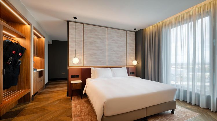 Radisson RED Galway Suite