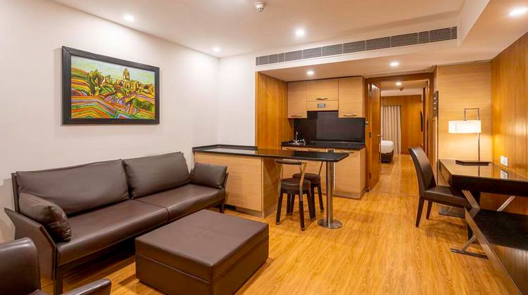 Svelte Delhi, Radisson Individuals Suite