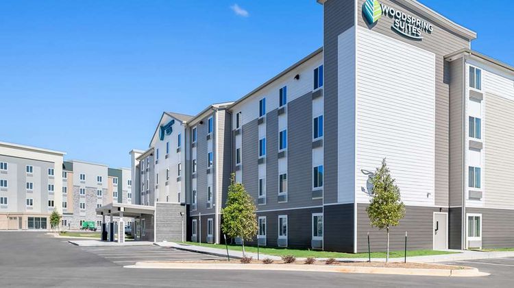 WoodSpring Suites Research Park Exterior