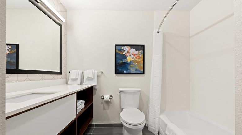 <b>Everhome Suites Huntsville-Research Park Room</b>. Images powered by <a href="https://iceportal.shijigroup.com/" title="IcePortal" target="_blank">IcePortal</a>.