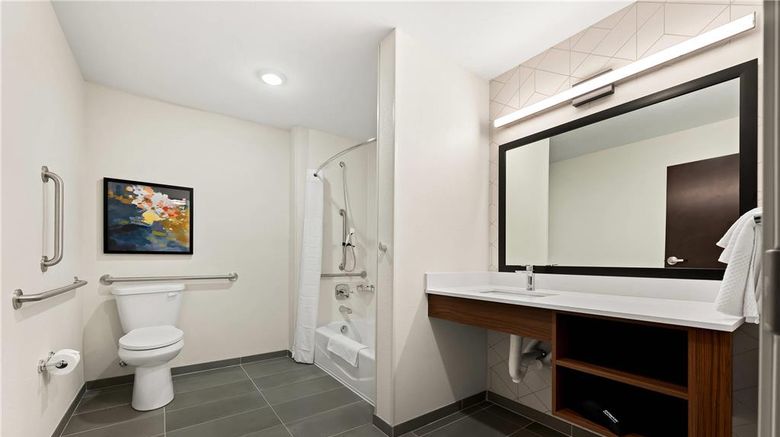 <b>Everhome Suites Huntsville-Research Park Room</b>. Images powered by <a href="https://iceportal.shijigroup.com/" title="IcePortal" target="_blank">IcePortal</a>.