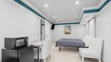 <b>Rodeway Inn Commerce-Los Angeles Room</b>. Images powered by <a href="https://iceportal.shijigroup.com/" title="IcePortal" target="_blank">IcePortal</a>.