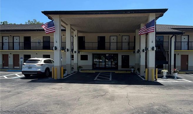 Alachua Inn Exterior