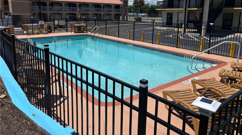 <b>Alachua Inn Pool</b>. Images powered by <a href="https://iceportal.shijigroup.com/" title="IcePortal" target="_blank">IcePortal</a>.