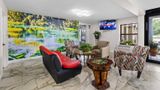 <b>Alachua Inn Lobby</b>. Images powered by <a href="https://iceportal.shijigroup.com/" title="IcePortal" target="_blank">IcePortal</a>.