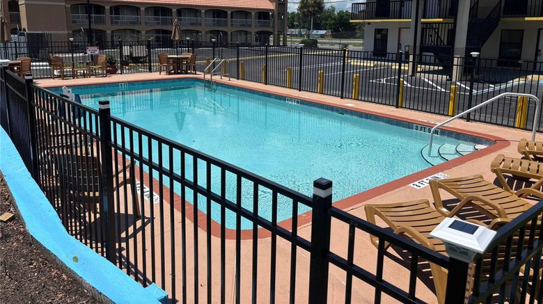<b>Alachua Inn Pool</b>. Images powered by <a href="https://iceportal.shijigroup.com/" title="IcePortal" target="_blank">IcePortal</a>.