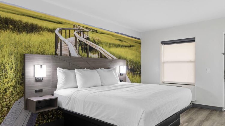Alachua Inn Room