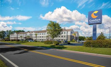 Comfort Inn and Suites Savannah