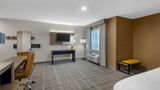 Comfort Inn and Suites Savannah Suite