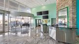 Clarion Inn Des Moines Airport Lobby