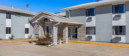 Quality Inn Oskaloosa Exterior