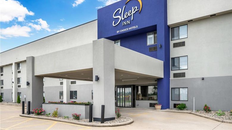 <b>Sleep Inn Champaign Exterior</b>. Images powered by <a href="https://iceportal.shijigroup.com/" title="IcePortal" target="_blank">IcePortal</a>.
