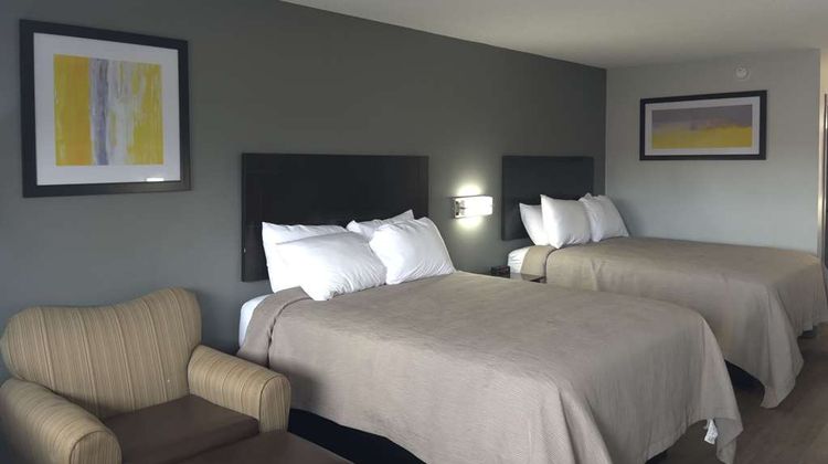 Quality Inn Kinder Room