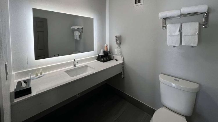 Quality Inn Kinder Room
