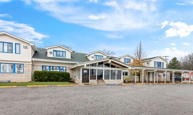 Rodeway Inn Exterior