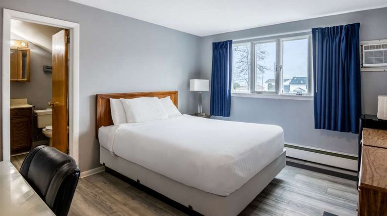<b>Rodeway Inn Room</b>. Images powered by <a href="https://iceportal.shijigroup.com/" title="IcePortal" target="_blank">IcePortal</a>.