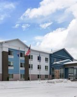 Peach Tree Inn and Suites