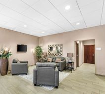 Quality Inn Columbus Lobby
