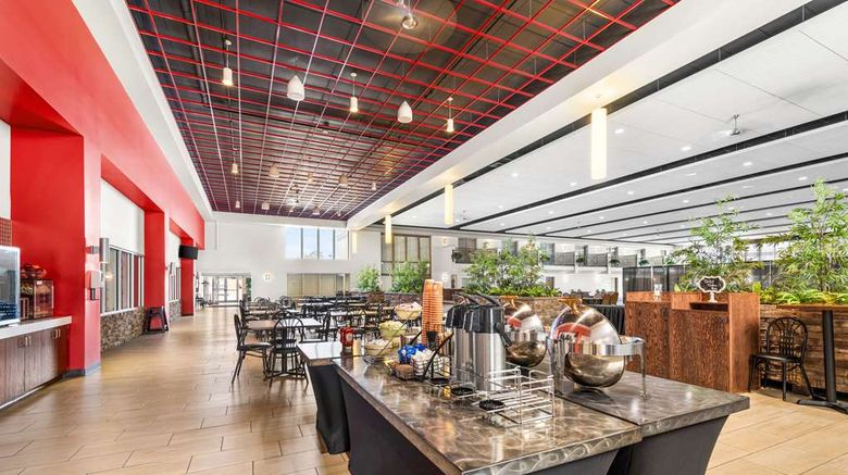 <b>Quality Inn Columbus Restaurant</b>. Images powered by <a href="https://iceportal.shijigroup.com/" title="IcePortal" target="_blank">IcePortal</a>.