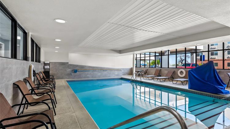 Quality Inn Norman Pool