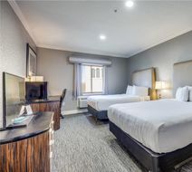 Tanglewood Resort & Conference Center Room