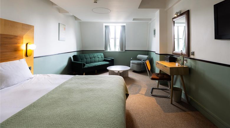 <b>The Alan Room</b>. Images powered by <a href="https://iceportal.shijigroup.com/" title="IcePortal" target="_blank">IcePortal</a>.