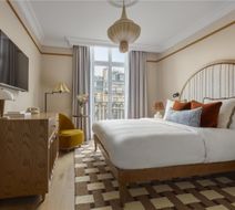 Le Grand Hotel Cayre Room