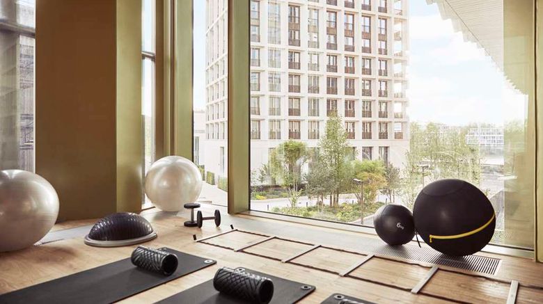 <b>Park Hyatt London River Thames Health</b>. Images powered by <a href="https://iceportal.shijigroup.com/" title="IcePortal" target="_blank">IcePortal</a>.