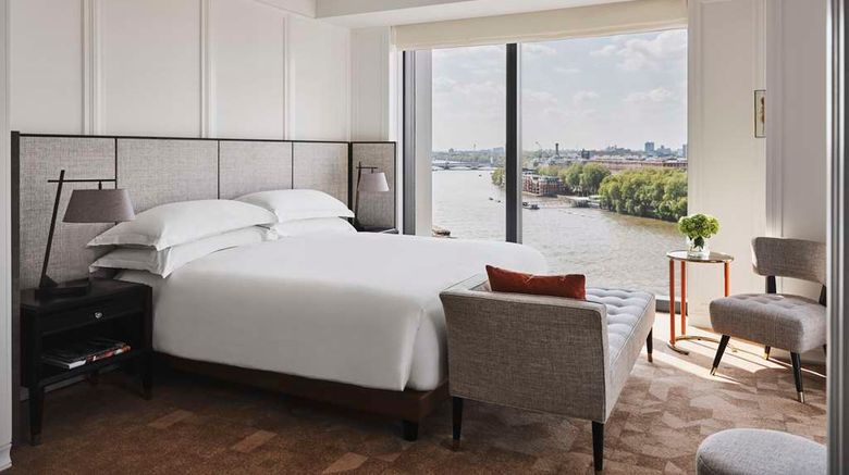 <b>Park Hyatt London River Thames Suite</b>. Images powered by <a href="https://iceportal.shijigroup.com/" title="IcePortal" target="_blank">IcePortal</a>.