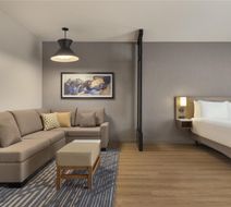 Hyatt Place Windsor Room