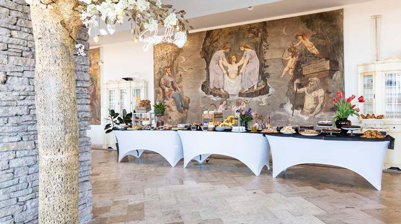 <b>Hotel Shelley Delle Palme Restaurant</b>. Images powered by <a href="https://iceportal.shijigroup.com/" title="IcePortal" target="_blank">IcePortal</a>.