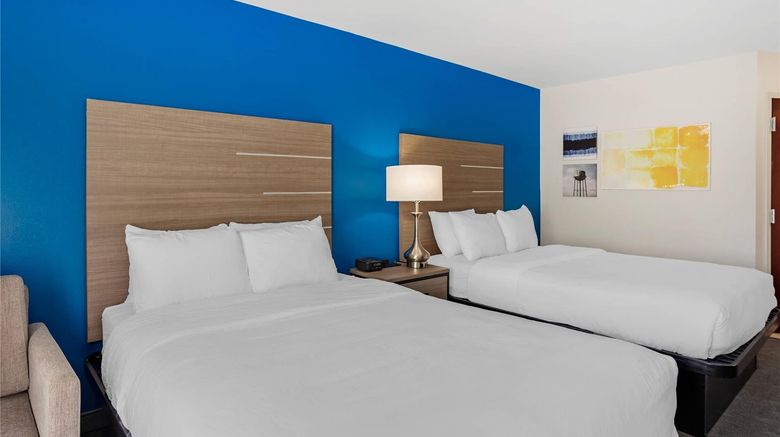 <b>Comfort Inn and Suites Room</b>. Images powered by <a href="https://iceportal.shijigroup.com/" title="IcePortal" target="_blank">IcePortal</a>.