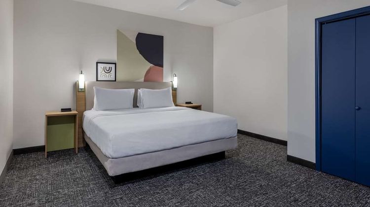Spark by Hilton Nacogdoches Room