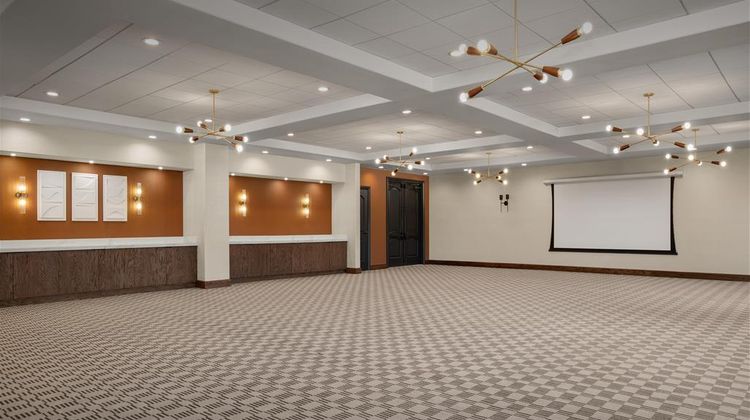 Bellasera Hotel & Suites Paso Robles Meeting
