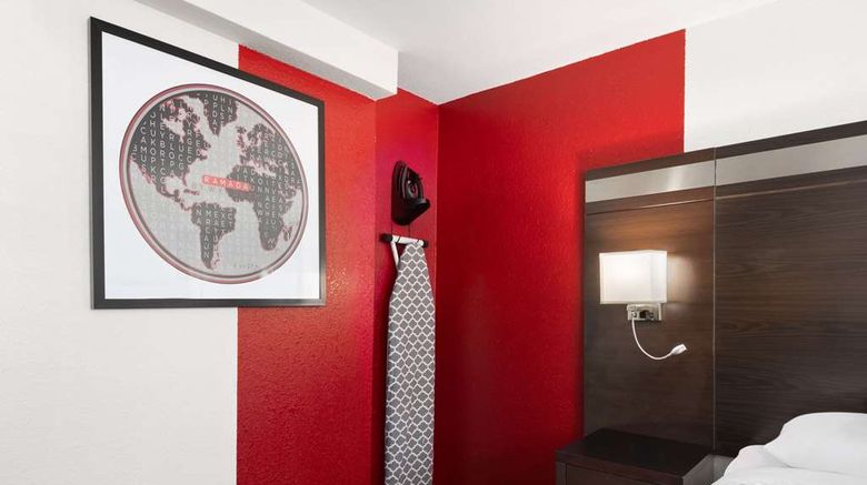 <b>Ramada by Wyndham Medford Airport North Room</b>. Images powered by <a href="https://iceportal.shijigroup.com/" title="IcePortal" target="_blank">IcePortal</a>.