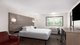 Ramada by Wyndham Medford Airport North Suite