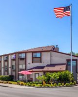 Ramada by Wyndham Medford Airport North