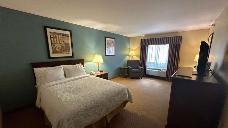 Wingate by Wyndham Newell Room