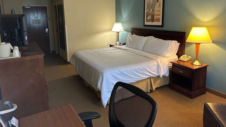 Wingate by Wyndham Newell Room