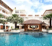 The Bandha Hotel & Suites Exterior