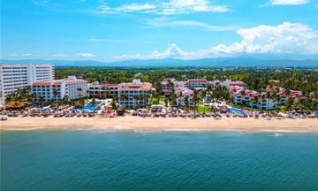 Marival Emotions Resort & Suites