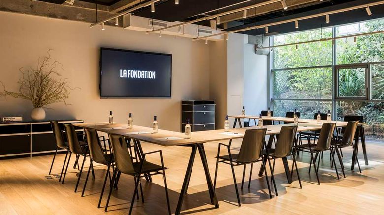 <b>La Fondation Meeting</b>. Images powered by <a href="https://iceportal.shijigroup.com/" title="IcePortal" target="_blank">IcePortal</a>.