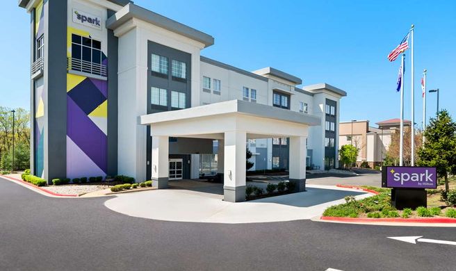 Spark by Hilton Little Rock West Exterior